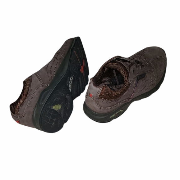 ecco sneakers - Picture 2 of 2